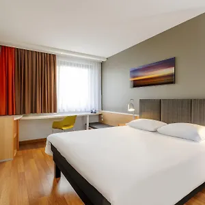 https://ibis-hotel-frankfurt-messe-west.frankfurtammainhotels.com